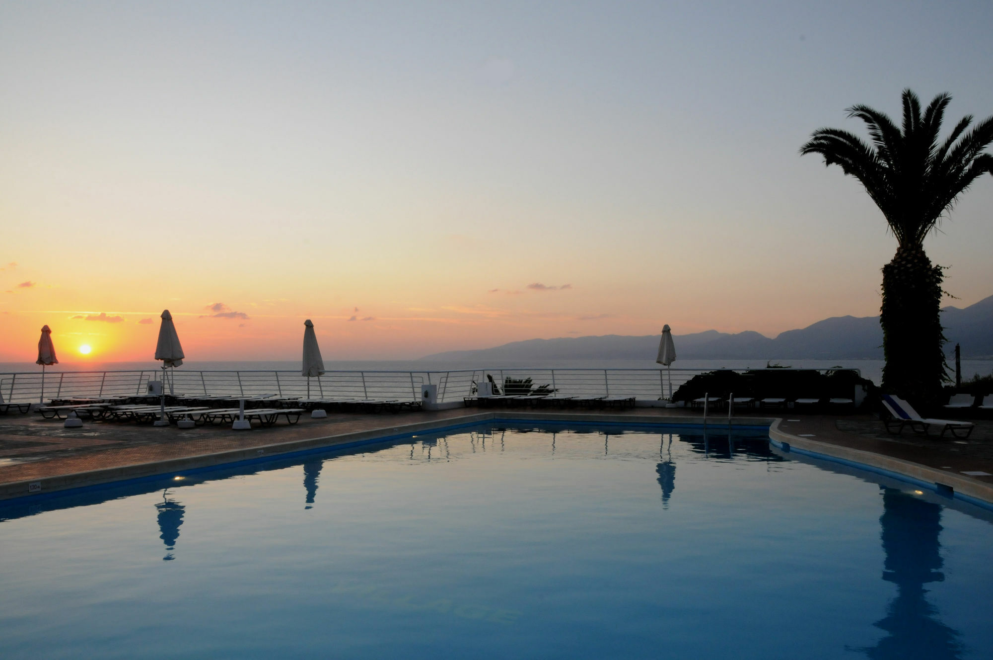 Hersonissos Village Hotel & Bungalows Luaran gambar